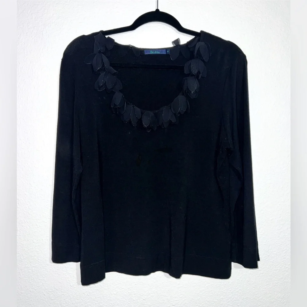 Boden Black Sweater Floral Applique‎ Neckline